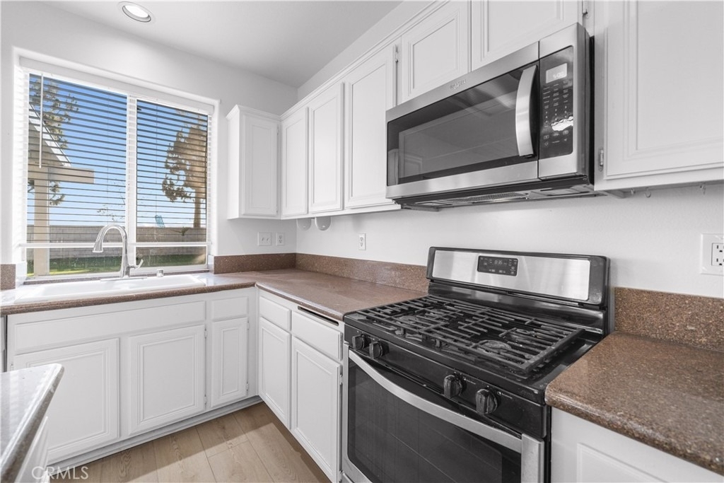 6766 Royal Crest Court - Photo 23