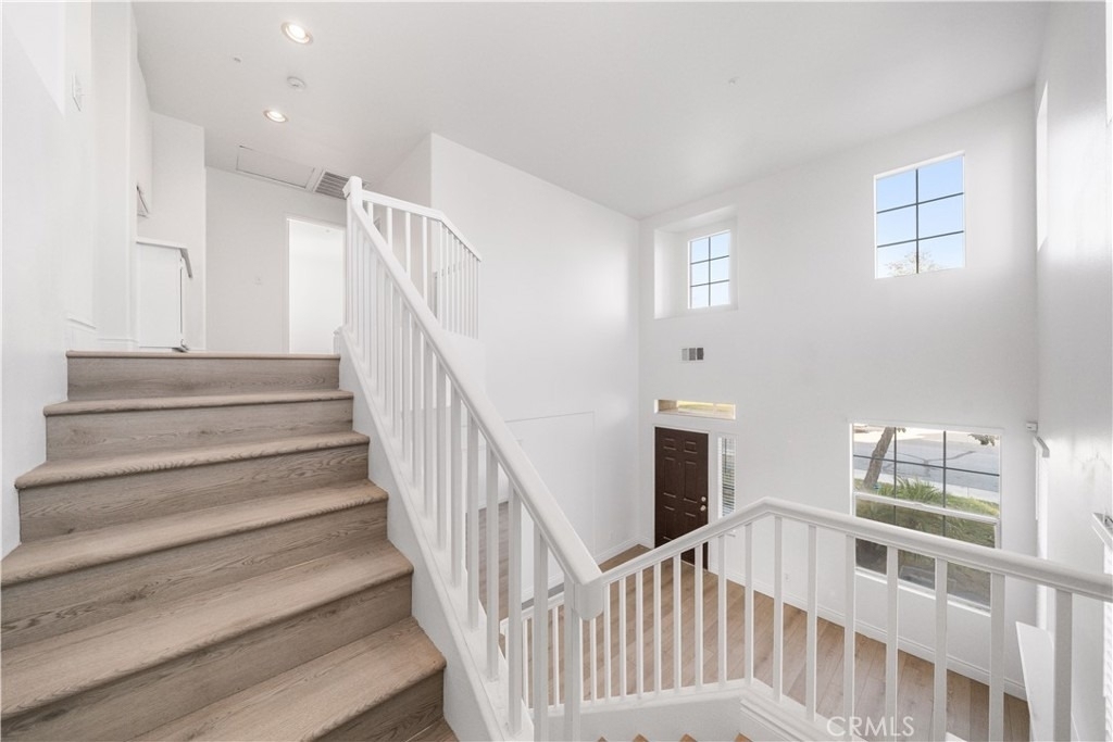 6766 Royal Crest Court - Photo 47