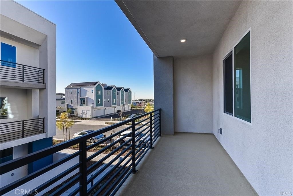 258 Sash - Photo 6