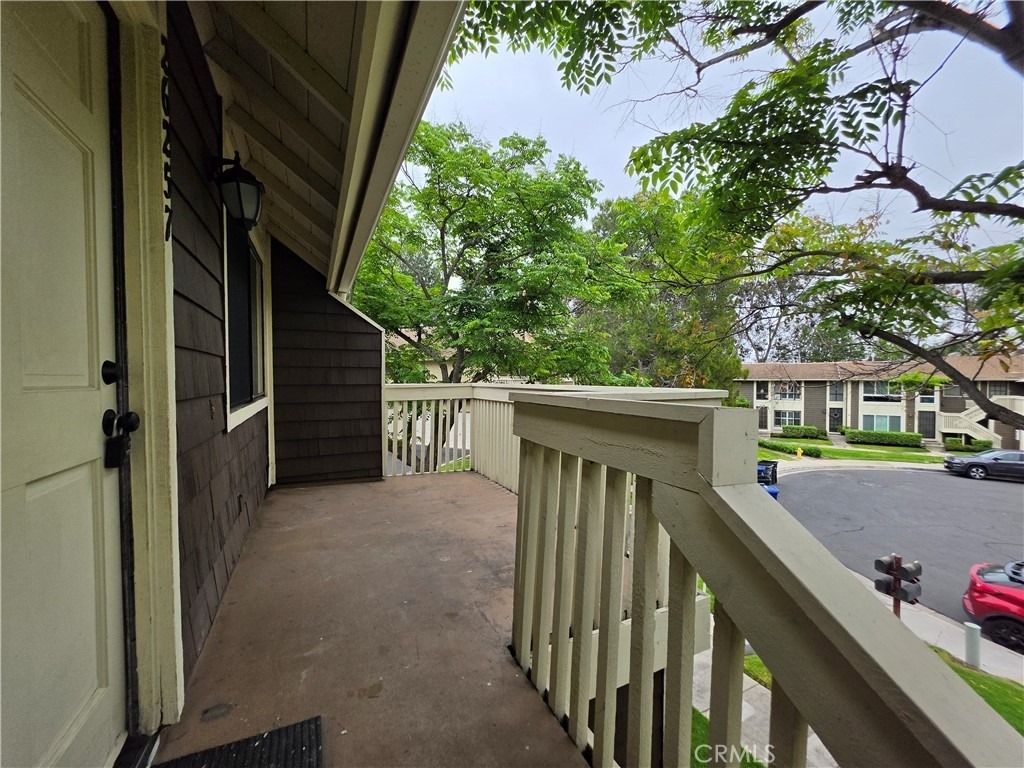 26257 Hillsford Place - Photo 1