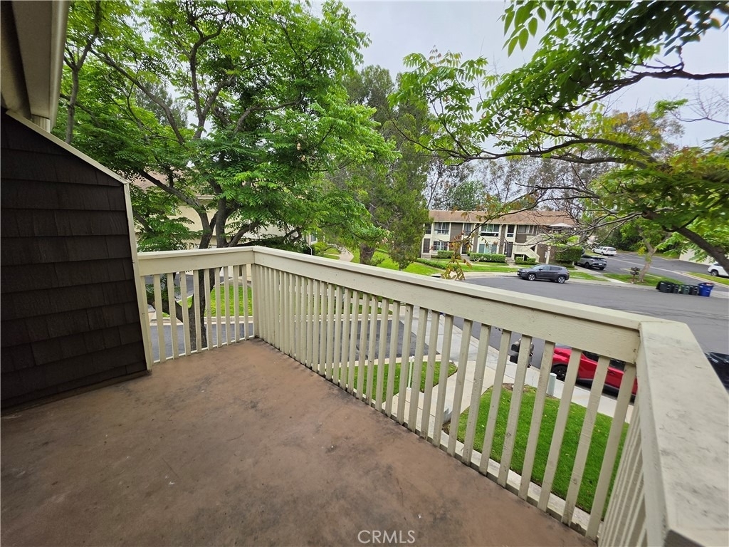 26257 Hillsford Place - Photo 2