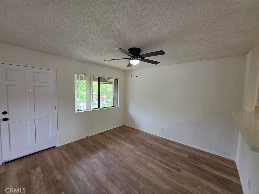 26257 Hillsford Place - Photo 5
