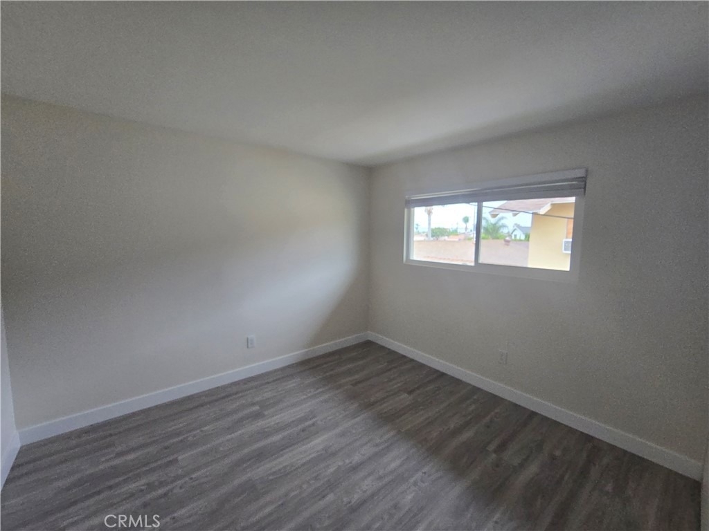 6051 Lemon Avenue - Photo 4