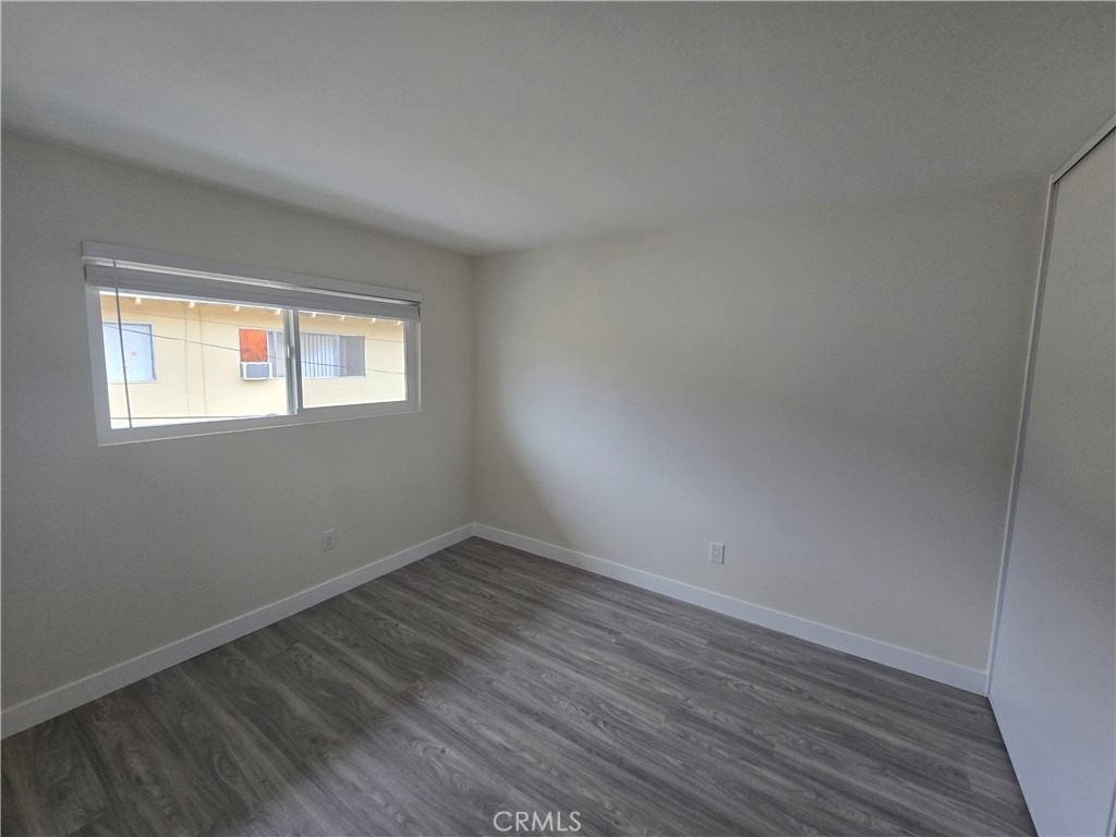 6051 Lemon Avenue - Photo 2