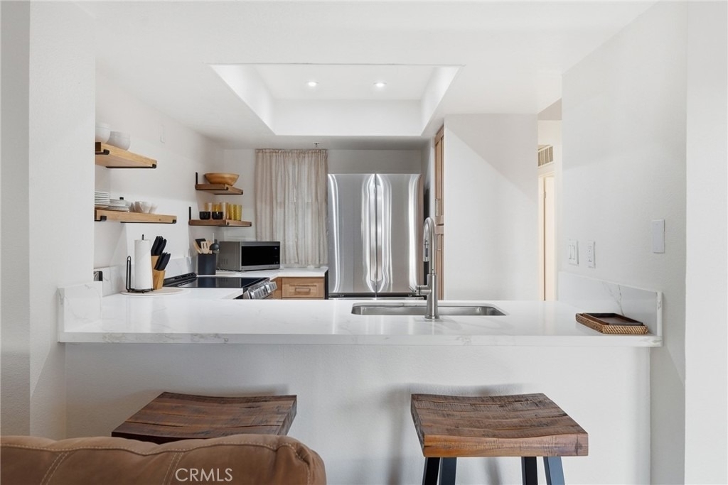 1200 Pacific Coast Highway - Photo 13