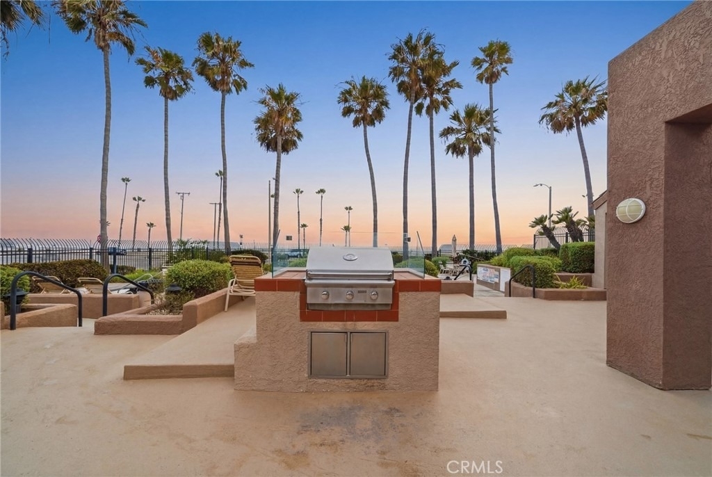 1200 Pacific Coast Highway - Photo 26