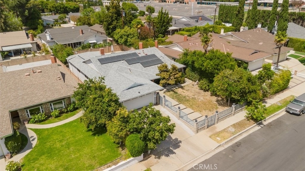 17419 Blackhawk Street - Photo 7