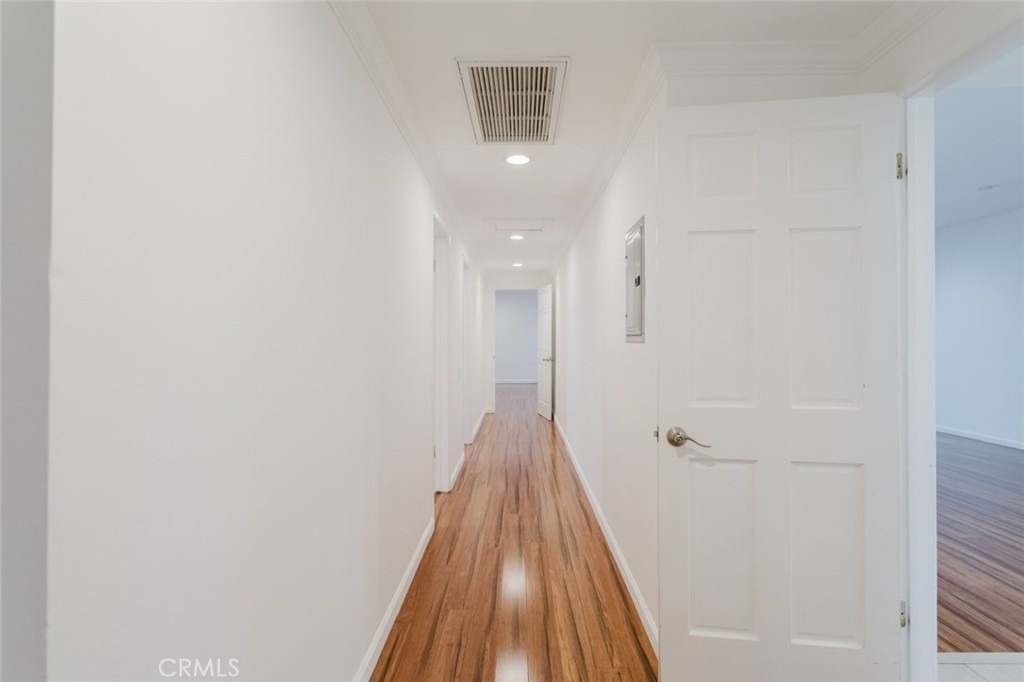 17419 Blackhawk Street - Photo 37