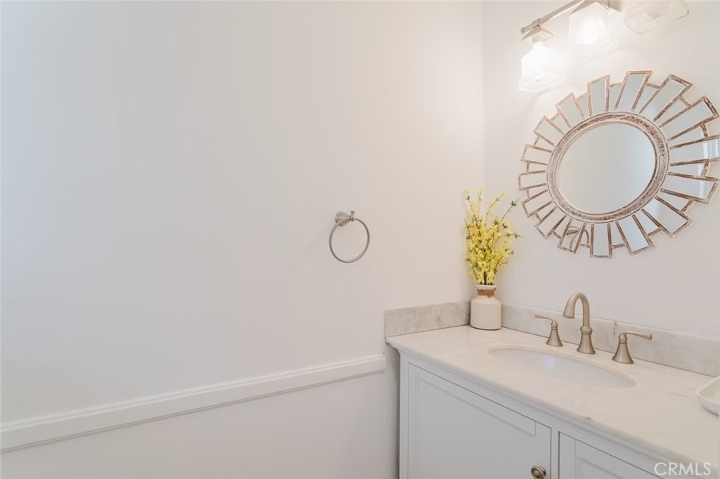 17419 Blackhawk Street - Photo 34