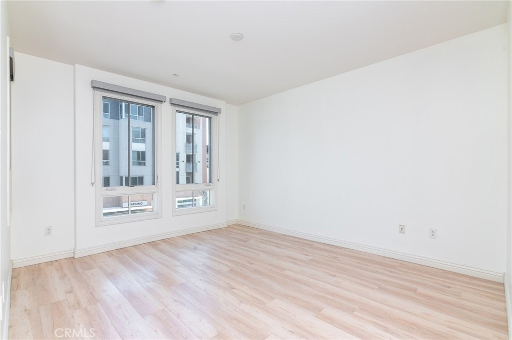 268 Caruso Avenue - Photo 19