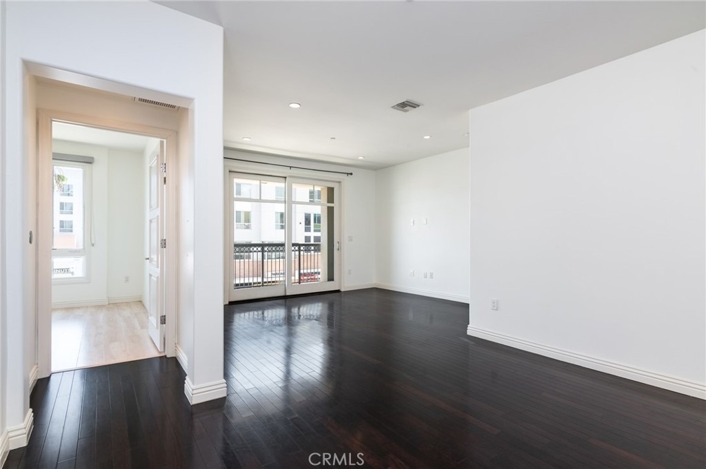 268 Caruso Avenue - Photo 10