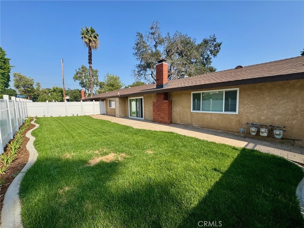 357 N Vermont Avenue - Photo 14