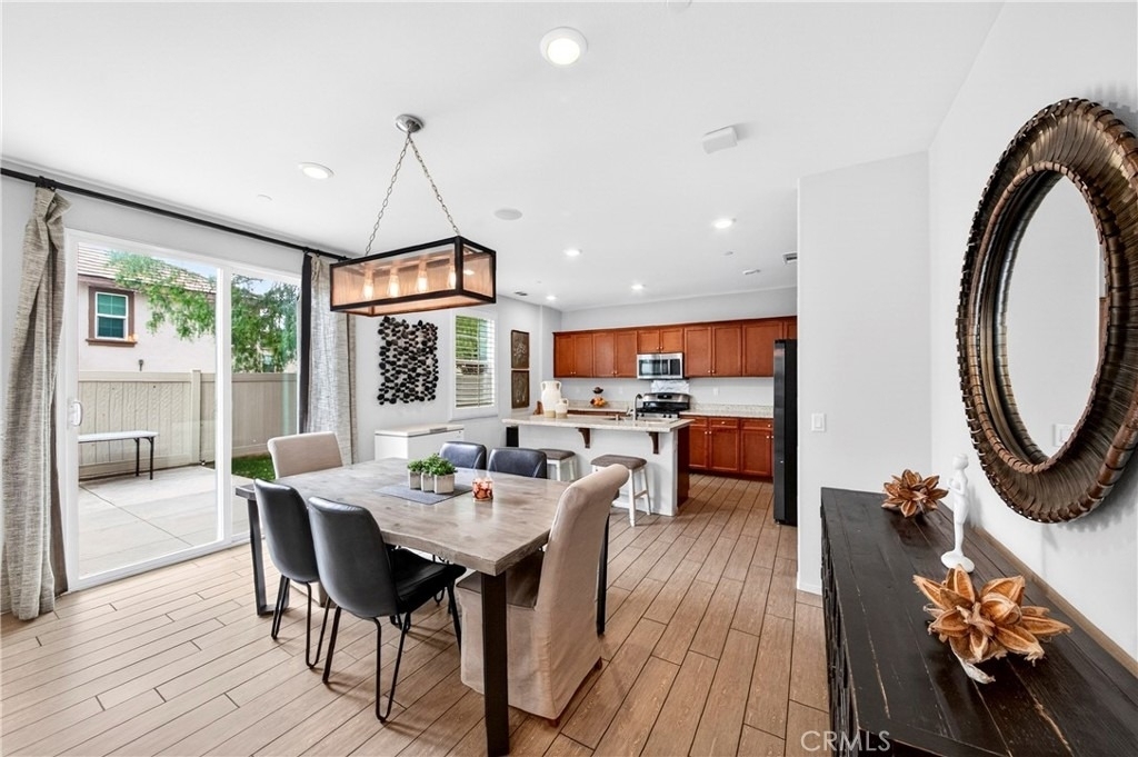 17190 Pioneer - Photo 2