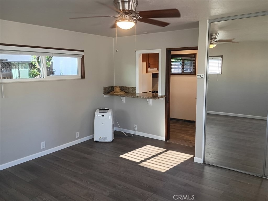 947 E Cypress Avenue - Photo 9