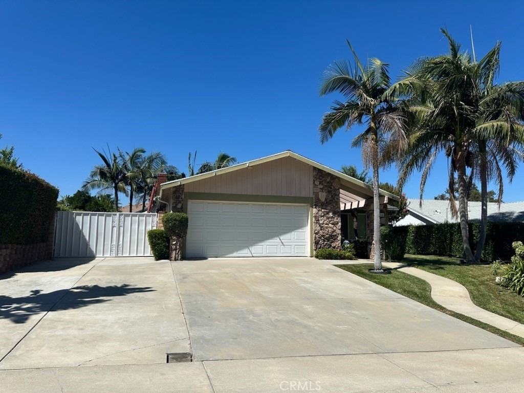 3464 Bayberry Drive - Photo 0