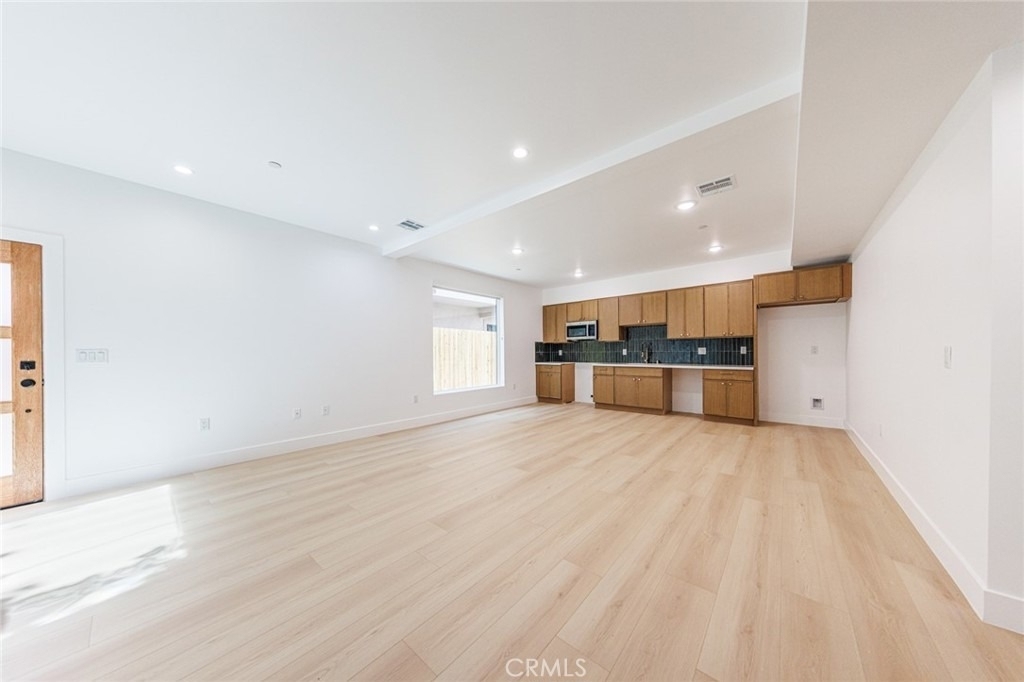 1065 S Corning Street - Photo 16
