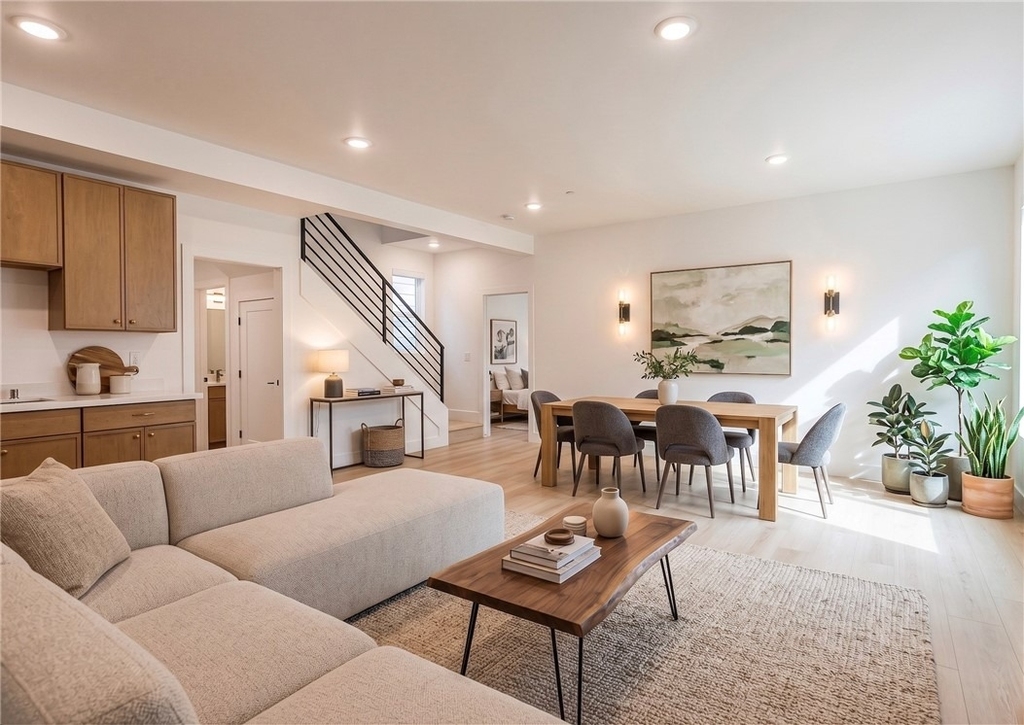1065 S Corning Street - Photo 2