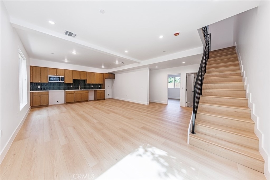 1065 S Corning Street - Photo 7