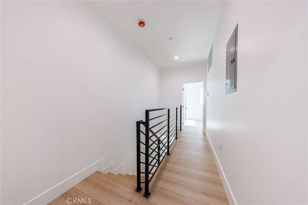 1065 S Corning Street - Photo 18