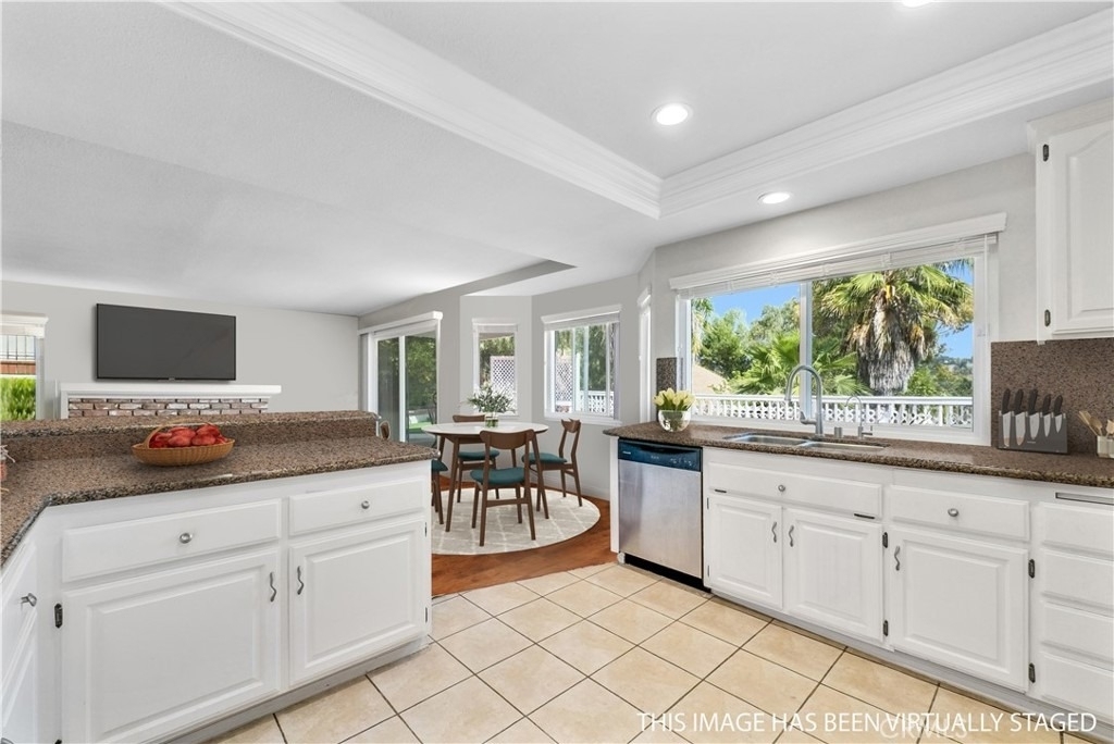 1522 Sunbluff Drive - Photo 14