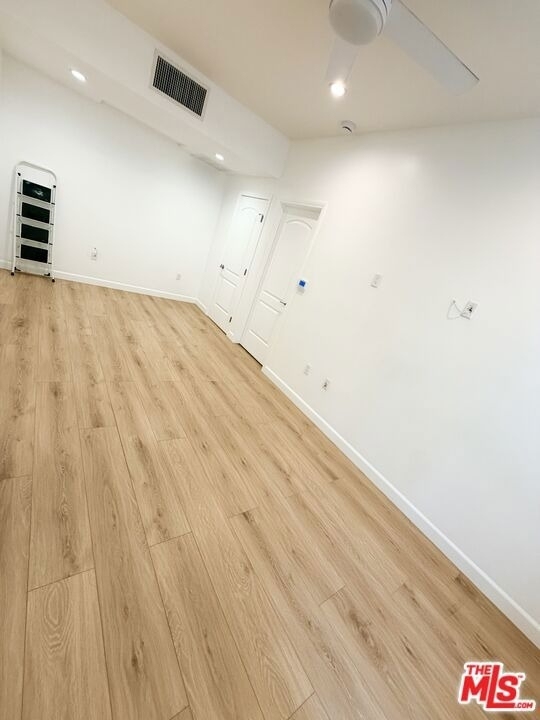 816 1/2 N Mccadden Place - Photo 3