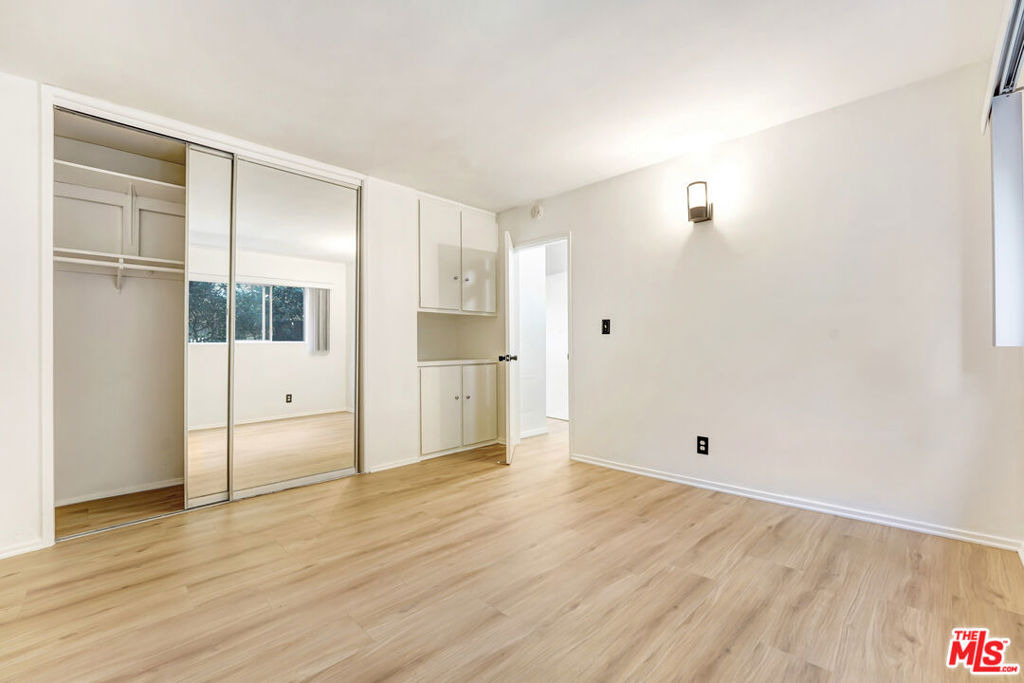 1044 9th Street - Photo 7