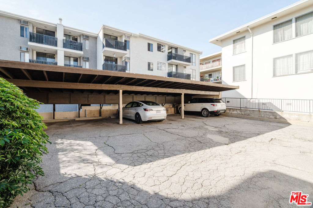 1147 Horn Avenue - Photo 9