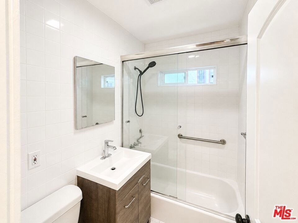 6853 Alta Loma Terrace - Photo 4
