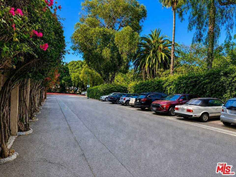6853 Alta Loma Terrace - Photo 14