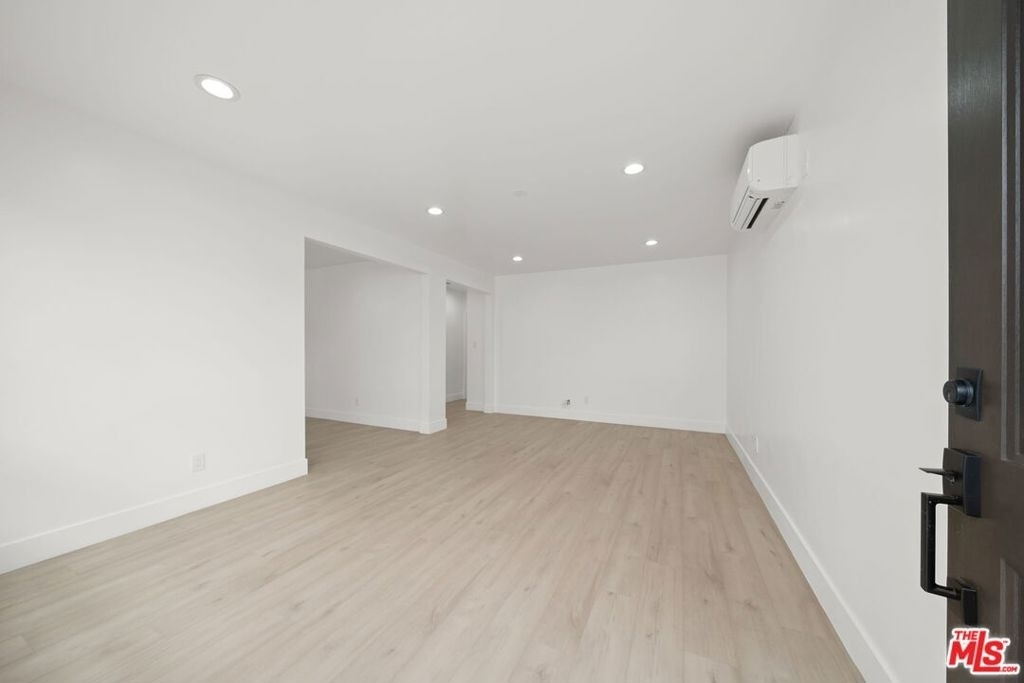 1201 Ohio Avenue - Photo 2