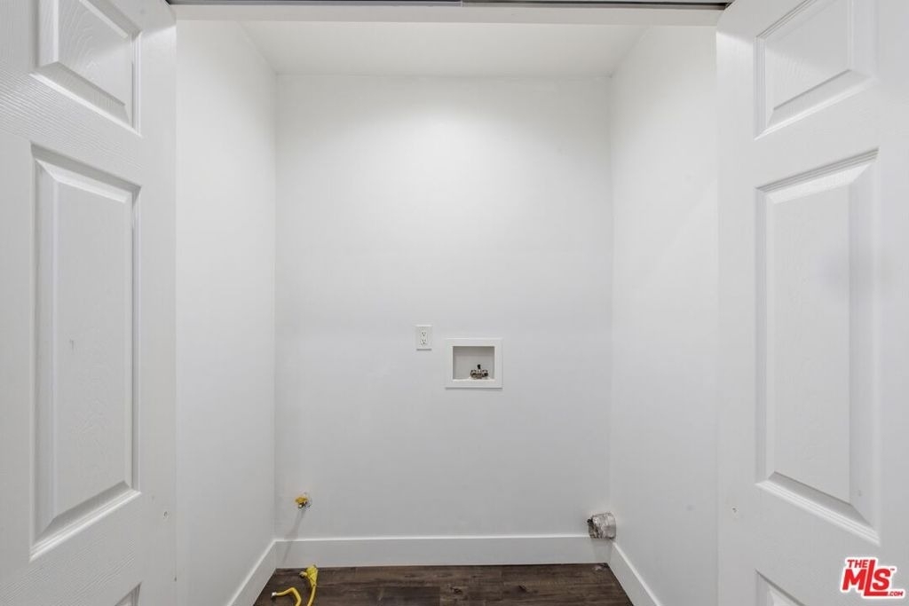 14141 Gault Street - Photo 8