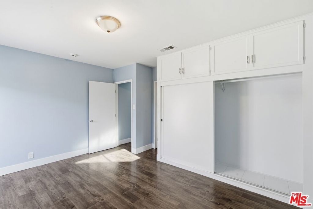 14141 Gault Street - Photo 18