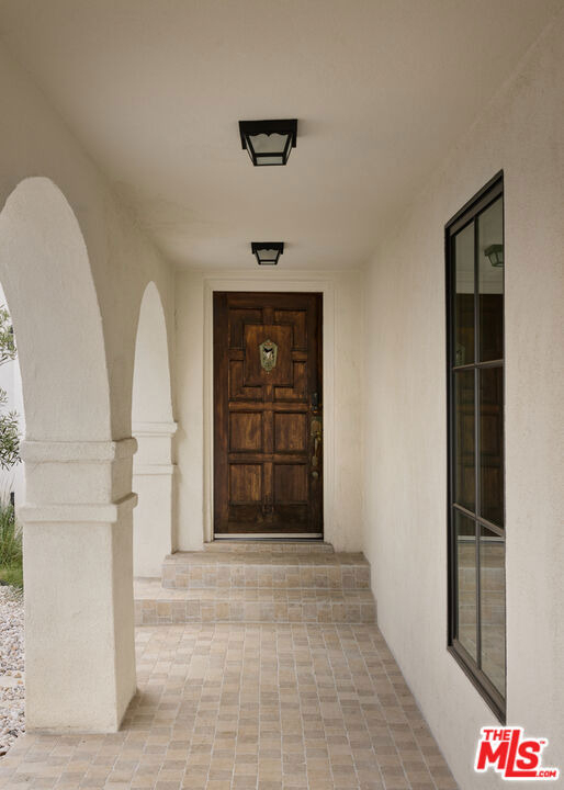 145 N Willaman Drive - Photo 2