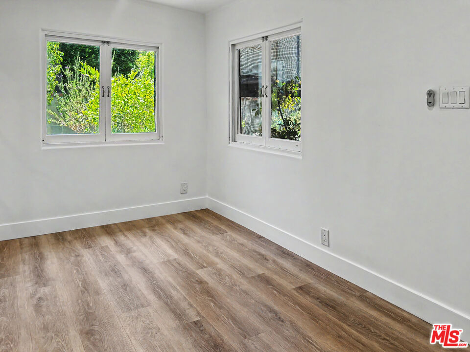 2139 Holly Drive - Photo 18