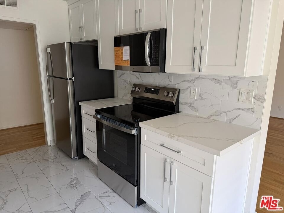 1097 S Bedford Drive - Photo 18
