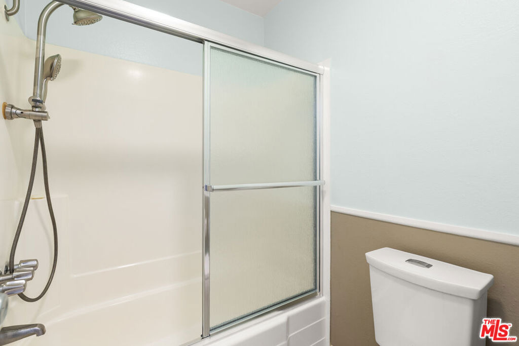 7765 W 91st Street - Photo 10