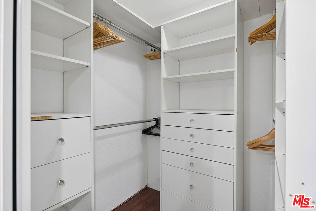 3707 Exposition Boulevard - Photo 20