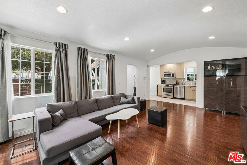 3707 Exposition Boulevard - Photo 5