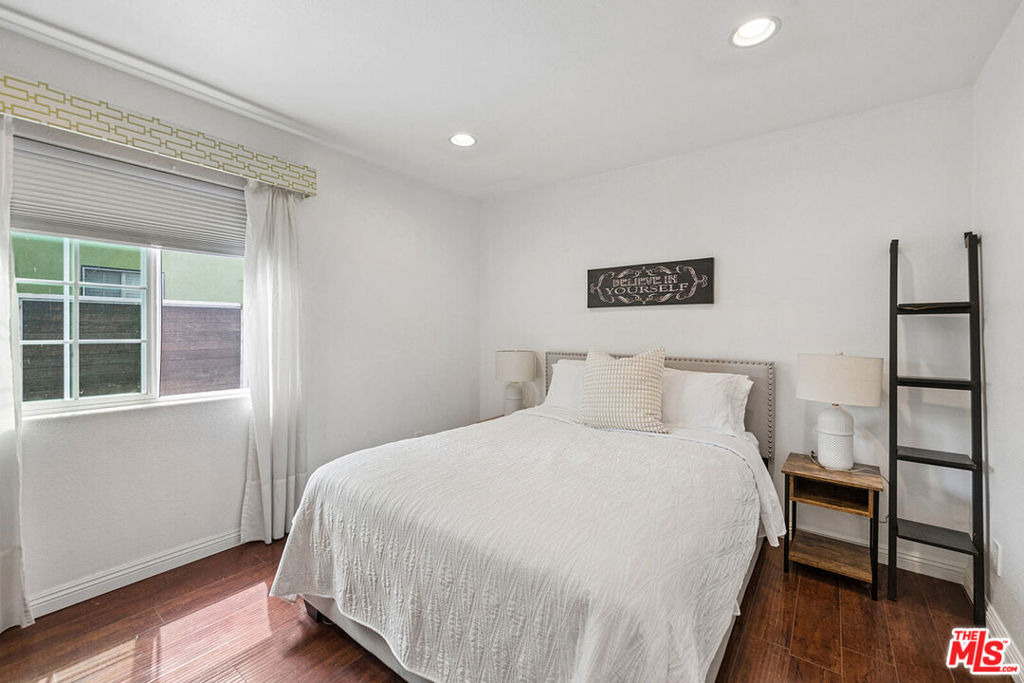 3707 Exposition Boulevard - Photo 10