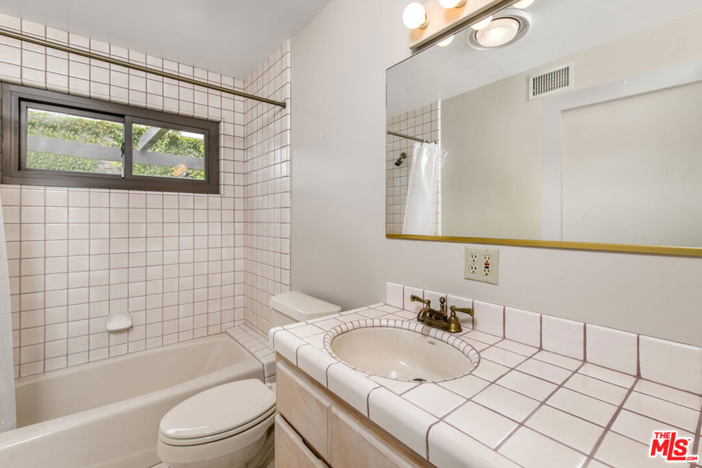 5949 Abernathy Drive - Photo 17