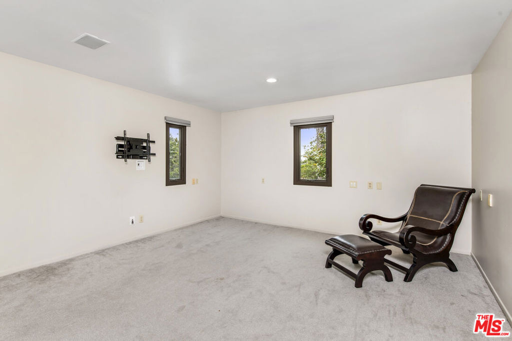 5949 Abernathy Drive - Photo 20