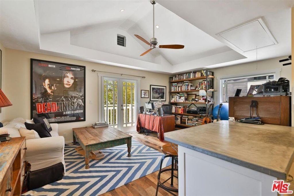 749 Milwood Avenue - Photo 6