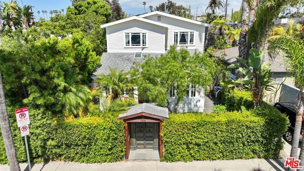 749 Milwood Avenue - Photo 22