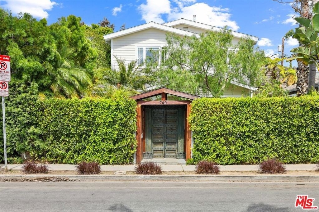 749 Milwood Avenue - Photo 21