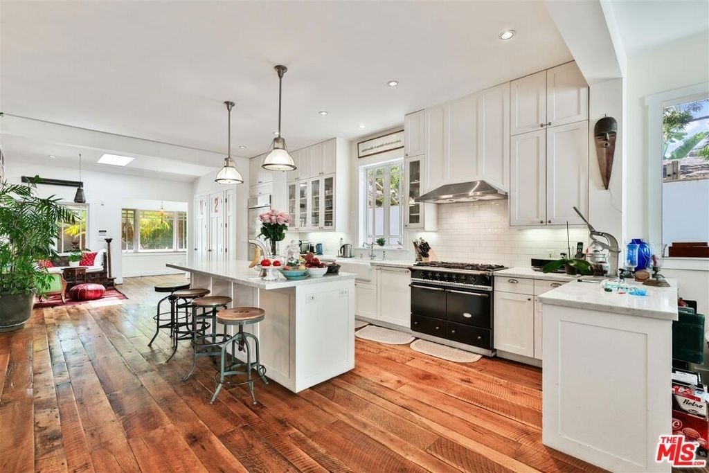 749 Milwood Avenue - Photo 24