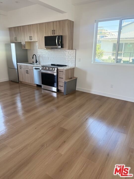 3941 Wade Street - Photo 2