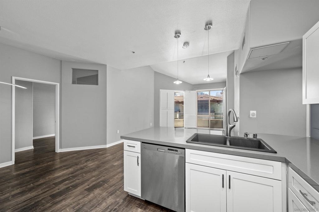 1501 Front St - Photo 14