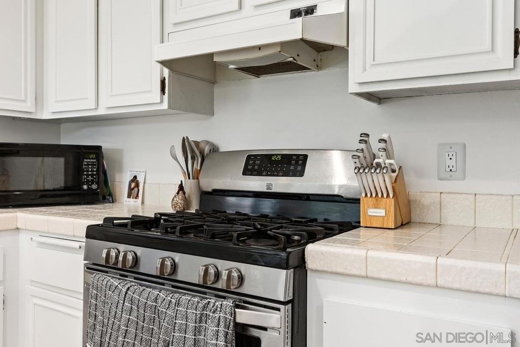 4105 Auburn Ave - Photo 10
