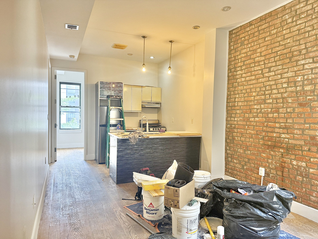 772 Jefferson Avenue - Photo 16