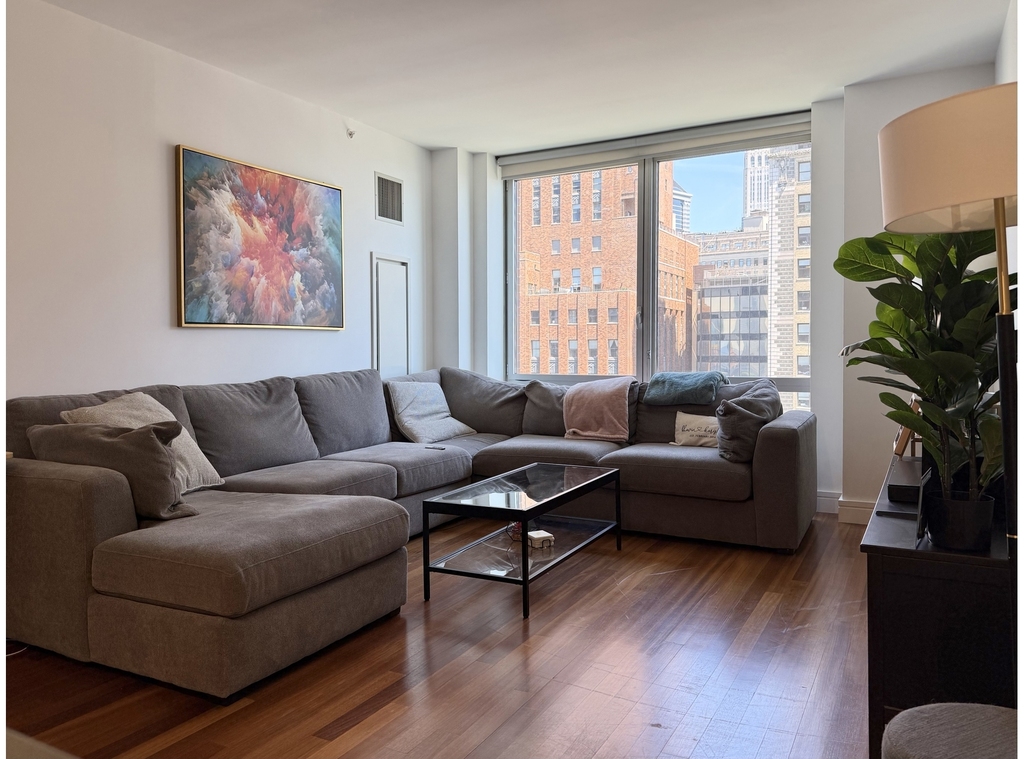 30  West St - Photo 0